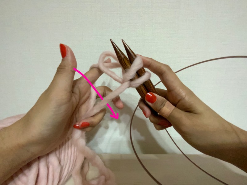 ピンクの毛糸　作り目　毛糸の閉め方